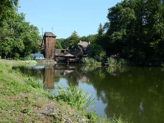Bučický mlýn (u Bučického rybníka)